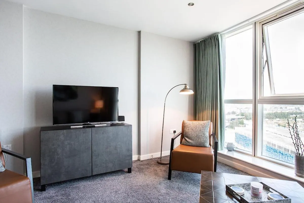 Exclusive High-Floor Apartment With Breathtaking Titanic & Waterfront Views Sleeps 6 Belfast Reino Unido